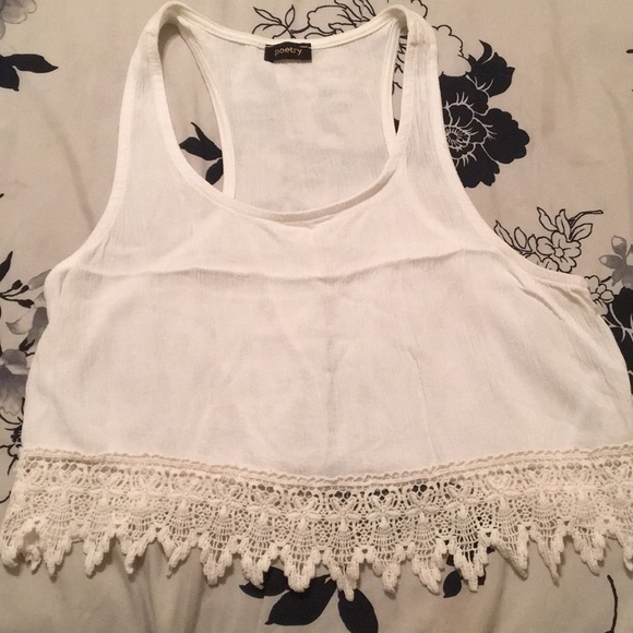 Crop top - Picture 1 of 1